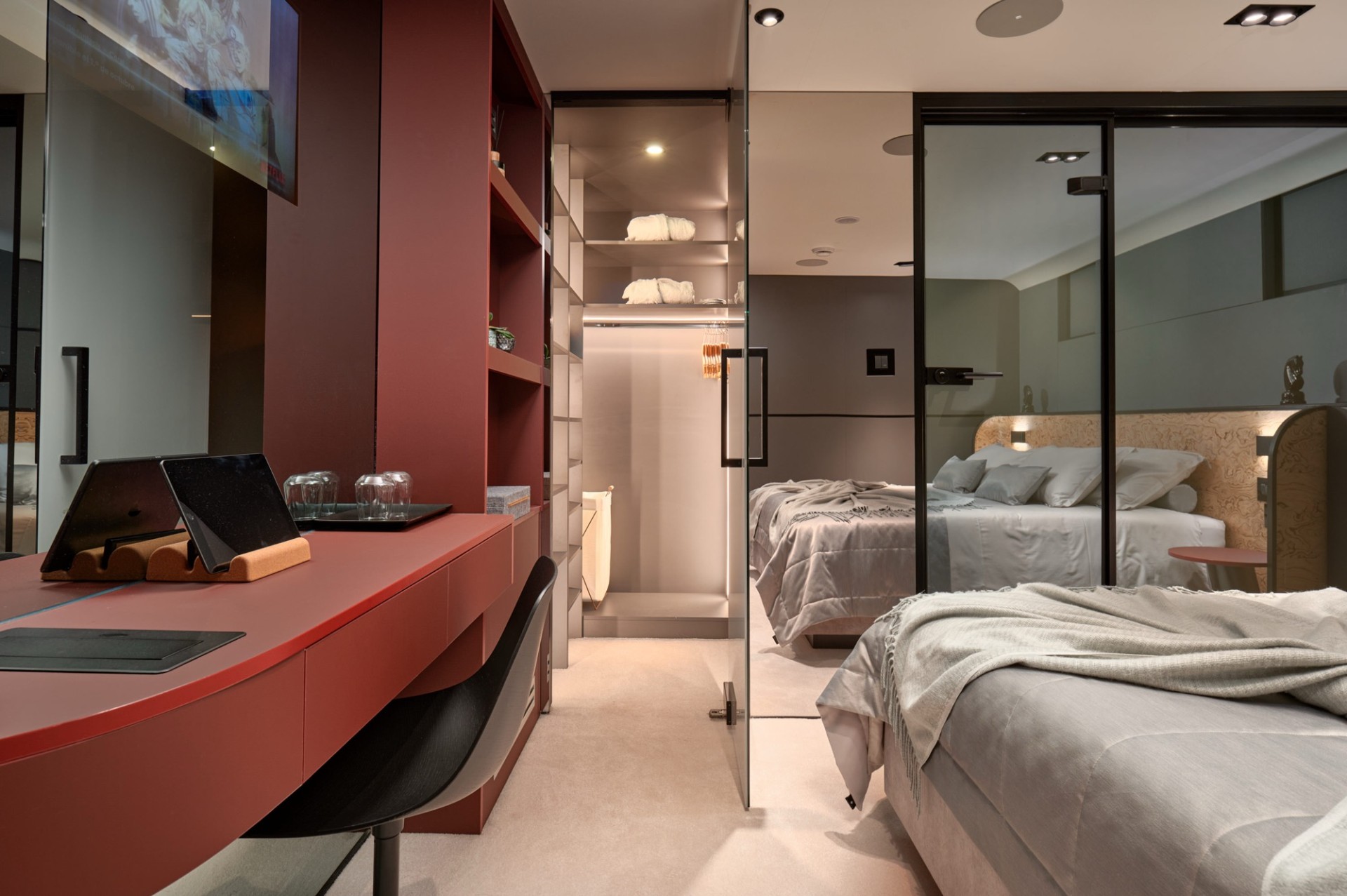 34_anetta_doublecabin_portside_aviva_yachtin