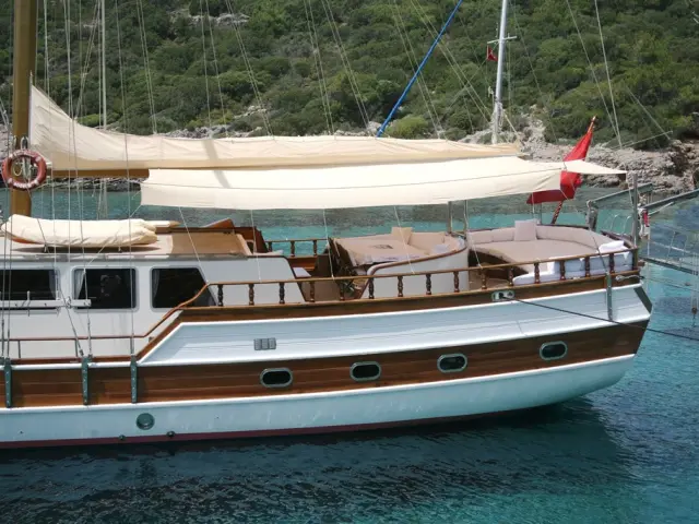 gulet-kaya-guneri-ii_0013