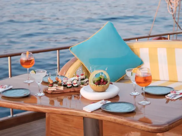 parss_luxury_gulet_-_deck_12