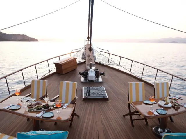 parss_luxury_gulet_-_deck_21