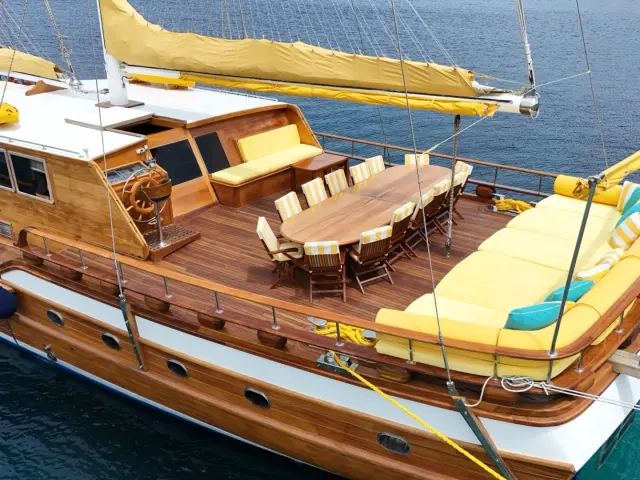 parss_luxury_gulet_-_exterior_12