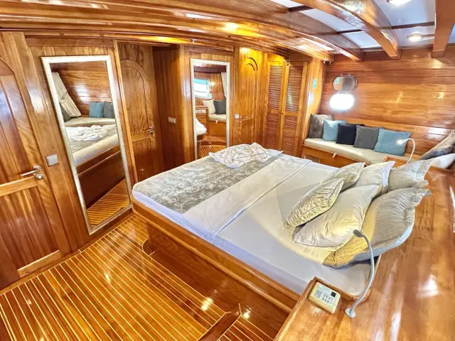 parss_luxury_gulet_-_grand_master_cabin_6
