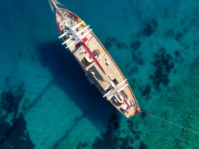 contact-yachts-casa-dell-arte_0008