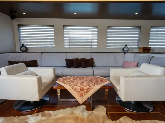 contact-yachts-casa-dell-arte_0015