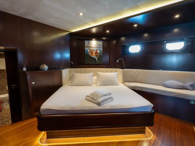 contact-yachts-casa-dell-arte_0018