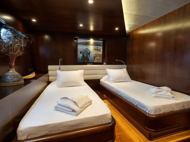 contact-yachts-casa-dell-arte_0019