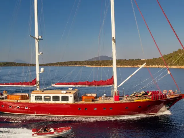 contact-yachts-casa-dell-arte_0025