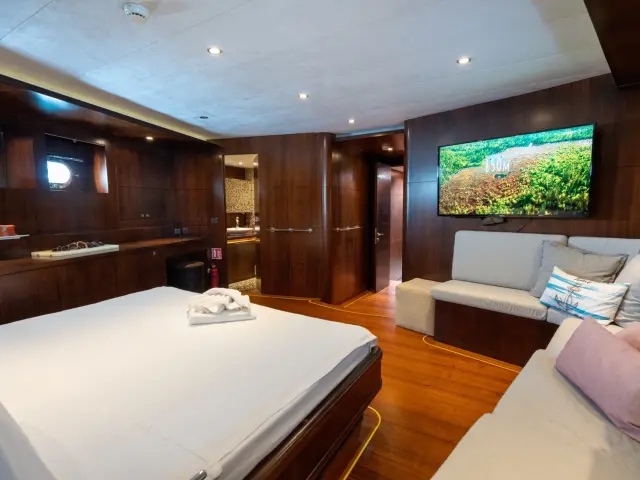 contact-yachts-casa-dell-arte_0038