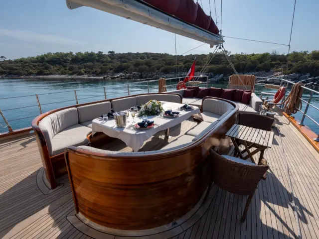 contact-yachts-casa-dell-arte_0049