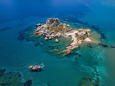 yacht_charter_greece