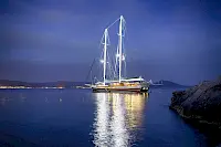 Gulet holidays in Greece with luxury yacht ECCE NAVIGO