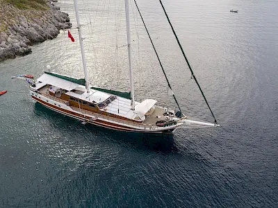 Gulet holidays in Greece with luxury yacht ECCE NAVIGO