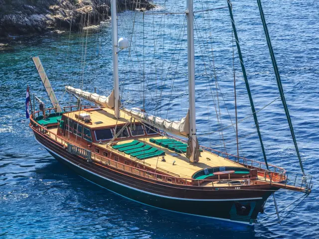 CARPE DIEM 7 Gulet | One of the Most Chartered Yachts in Croatia