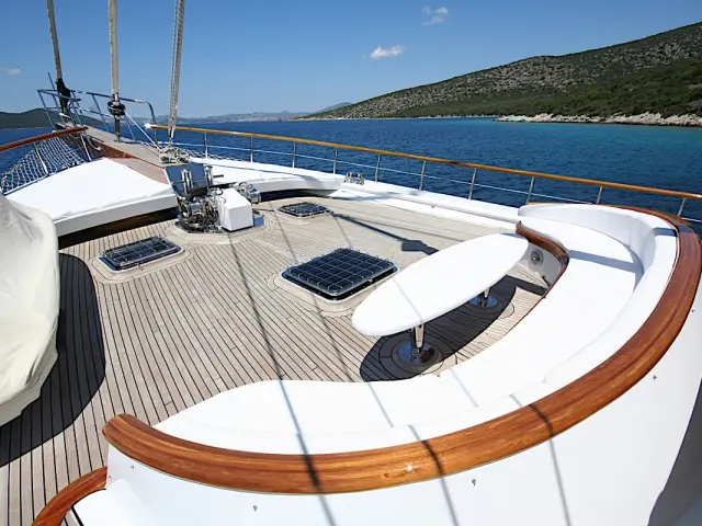 CANER IV luxury gulet for cruise in Turkey