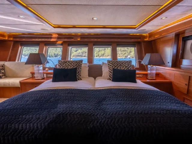 contact-yachts-daima_0019