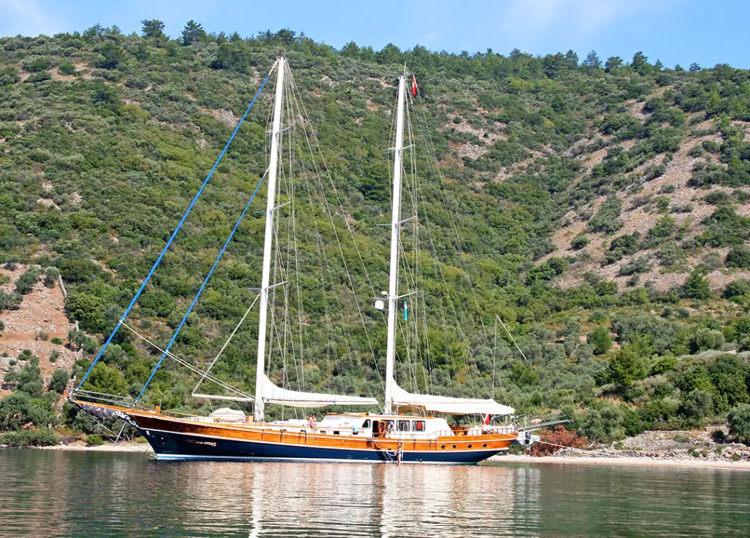 KAYA GUNERI IV Gulet for 12 Guests | Top Wooden Yacht in Turkey
