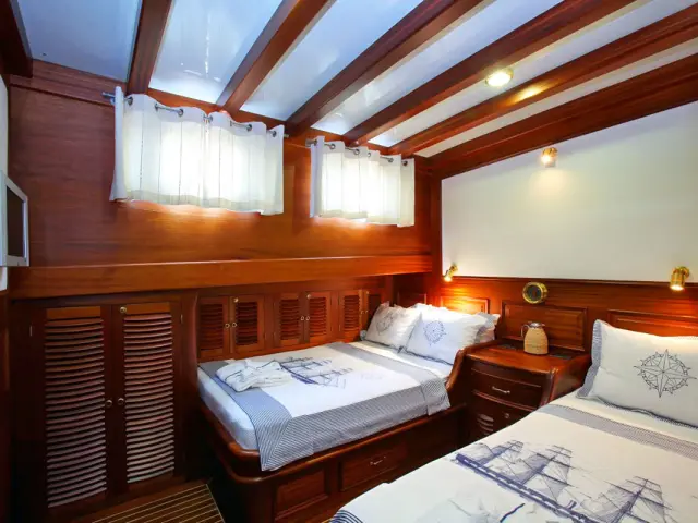KAYA GUNERI IV Gulet for 12 Guests | Top Wooden Yacht in Turkey