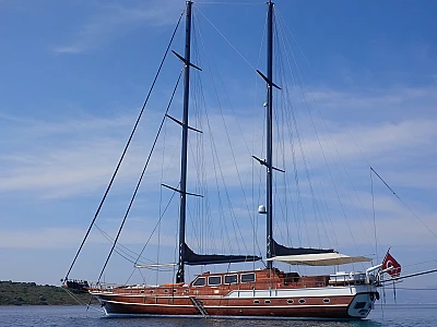 contact-yachts-kaya-guneri-plus-014