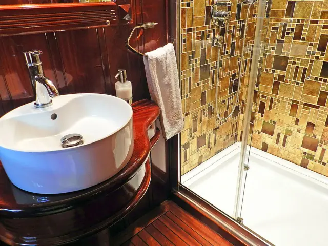 KAYA GUNERI PLUS Gulet with 6 cabins for 12 guests for charter in Turkey