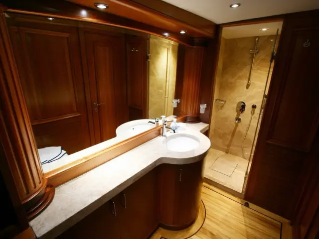 gulet-kaya-guneri-v-005