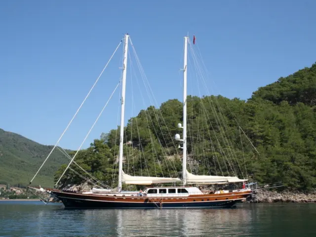 gulet-kaya-guneri-v-015