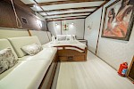 Charter gulet yacht WHITE SWAN and spend gulet holidays in Croatia