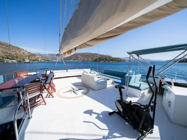 gulet-white-swan-027