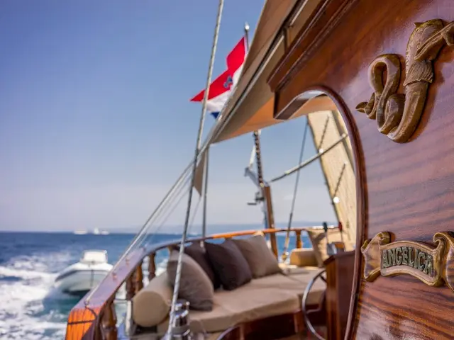 Elegant sailing experience with gulet ANGELICA in Croatia