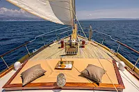 Elegant sailing experience with gulet ANGELICA in Croatia