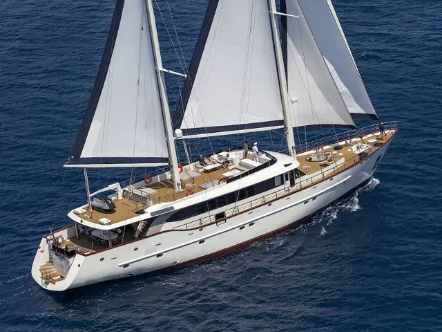 Gulet NAVILUX | Luxury yacht charter Croatia