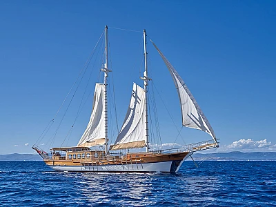 contact-yachts-libra_0002