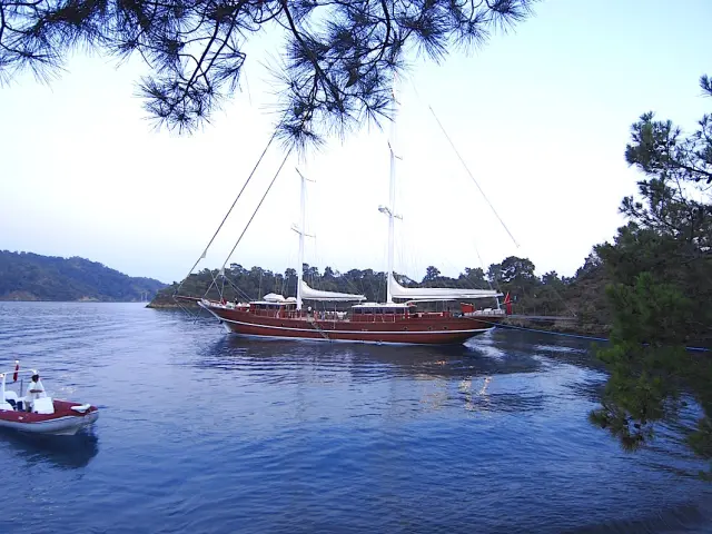 contact-yachts-mare-nostrum-002