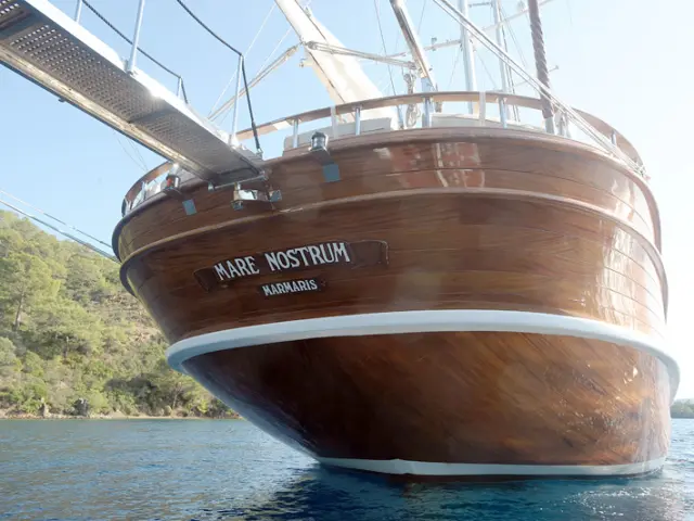 contact-yachts-mare-nostrum_0001