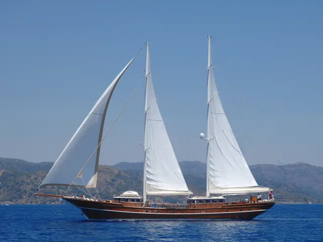 contact-yachts-mare-nostrum_0040