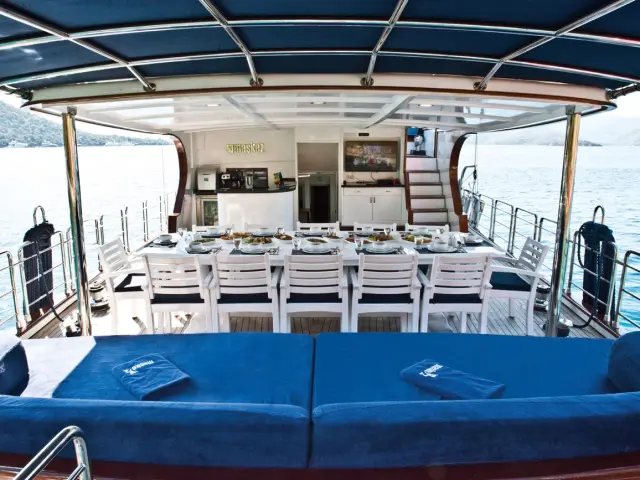 contact-yachts-maske-2_0018