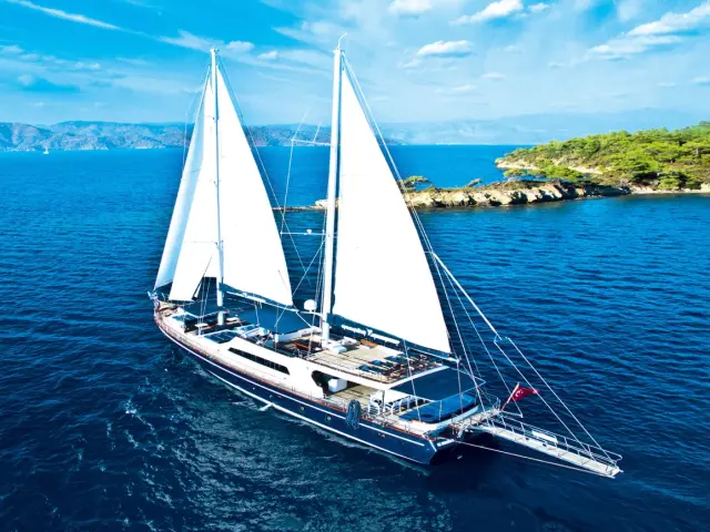 contact-yachts-maske-2_0030