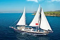 MASKE II gulet for rent in Turkey for 12 people | Beautiful design, 2 Master cabins, Great crew