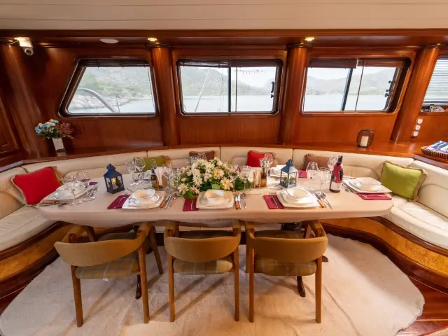 contact-yachts-kaptan-mehmet-bugra_0027