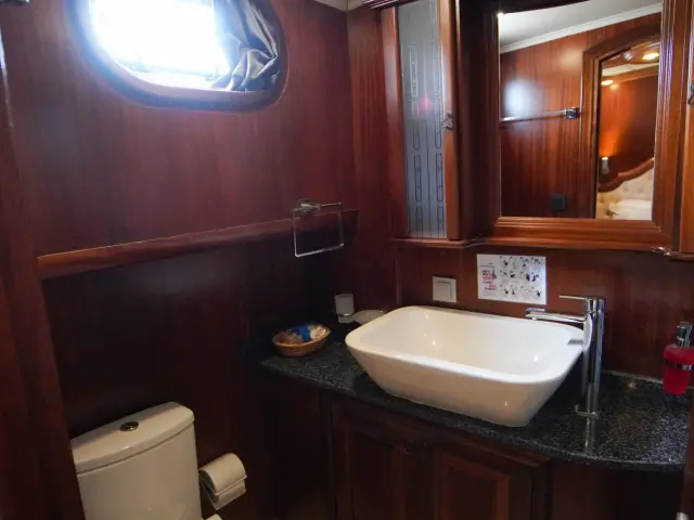 contact-yachts-kaptan-mehmet-bugra_0029