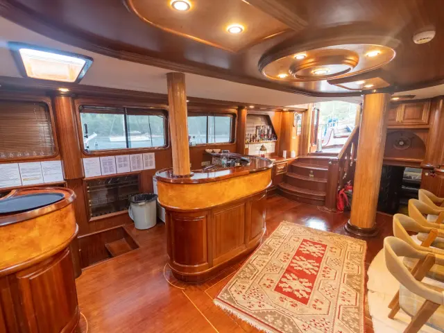 contact-yachts-kaptan-mehmet-bugra_0036