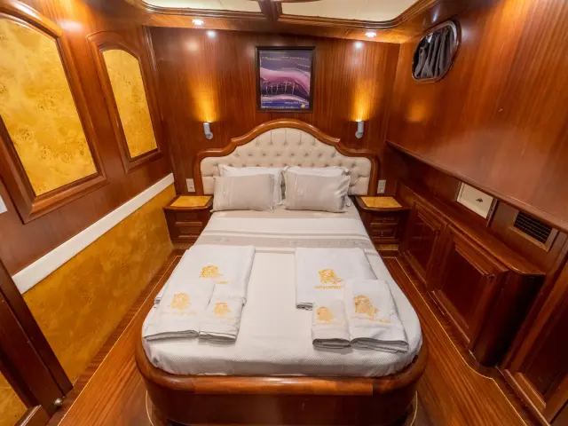 contact-yachts-kaptan-mehmet-bugra_0039