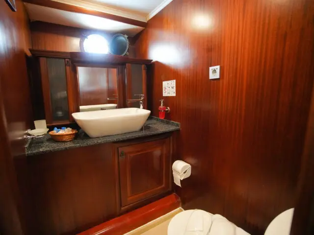 contact-yachts-kaptan-mehmet-bugra_0040