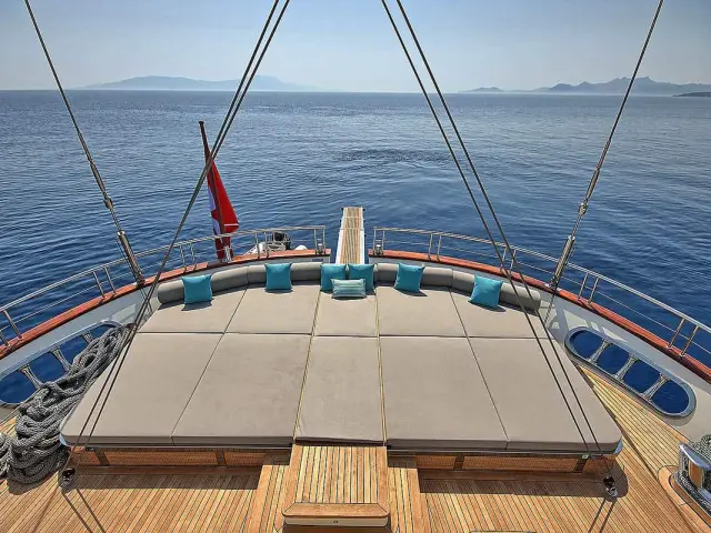 Luxury gulet MEIRA | Cruise in Greece, Turkey, Croatia in style
