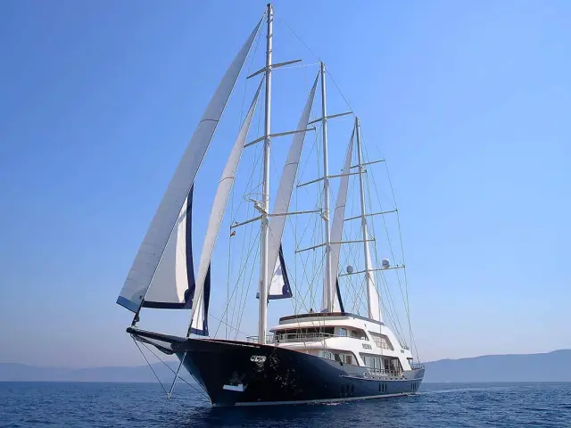 Luxury gulet MEIRA | Cruise in Greece, Turkey, Croatia in style