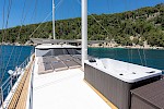 Croatian gulet NAUTILUS for rent in Dubrovnik, Split, Trogir, and the islands