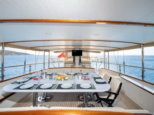 gulet-oguz-bey-018