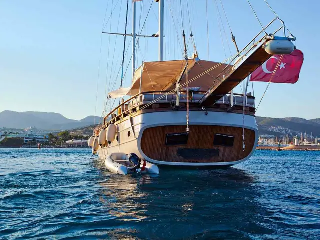 OSMAN KURT gulet is based in Bodrum and available for charter in Turkey