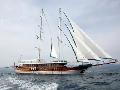 Luxury gulet QUEEN ATLANTIS for charter in Turkey and Greece