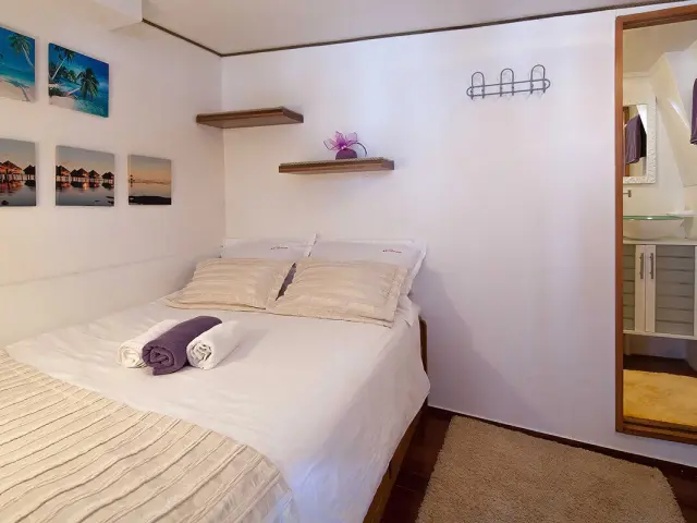 Yacht charter Croatia with Romanca | 8 cabins, 16 guests