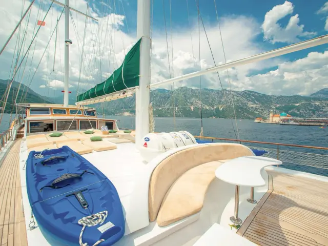 contact-yachts-sadri-usta-1_0017